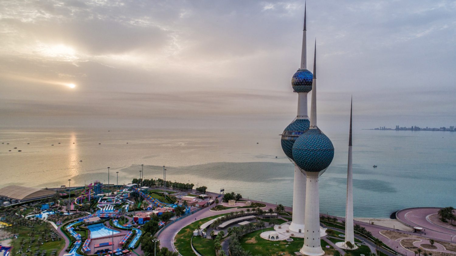 الكويت.. المؤبد لمتهم اغتصب زوجة صديقه وخادمتها "انتقاماً"