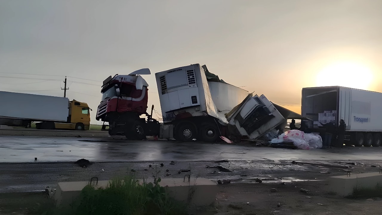 مصرع وإصابة 13 شخصاً بحادثي سير مروعين في بغداد وكركوك